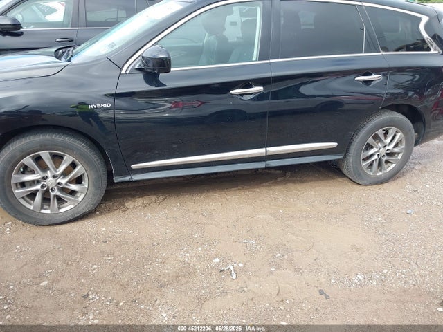 INFINITI Qx