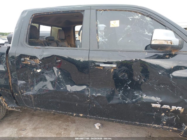 Ram 1500 Laramie  4x4 5'7 Box