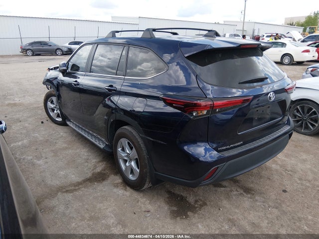 Toyota Highlander Le