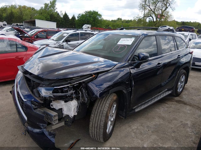 Toyota Highlander Le
