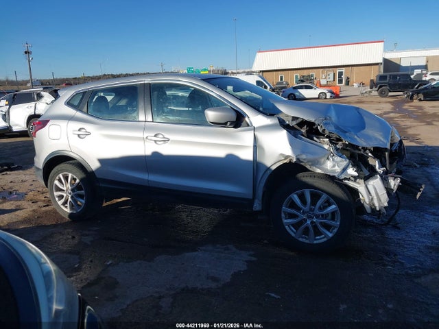 Nissan Rogue S Fwd Xtronic Cvt