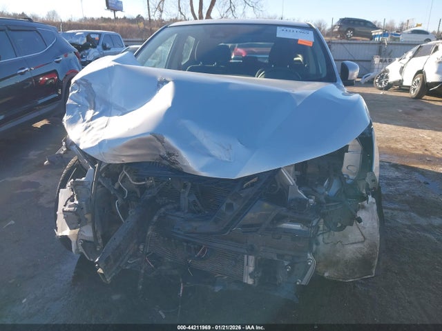 Nissan Rogue S Fwd Xtronic Cvt