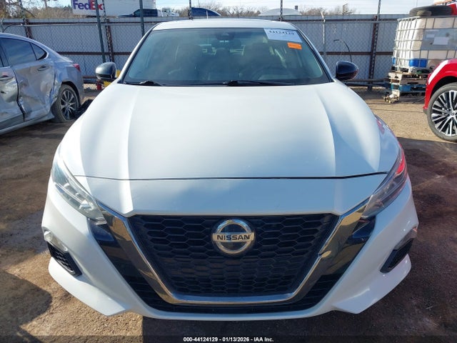 Nissan Altima Sr Intelligent Awd