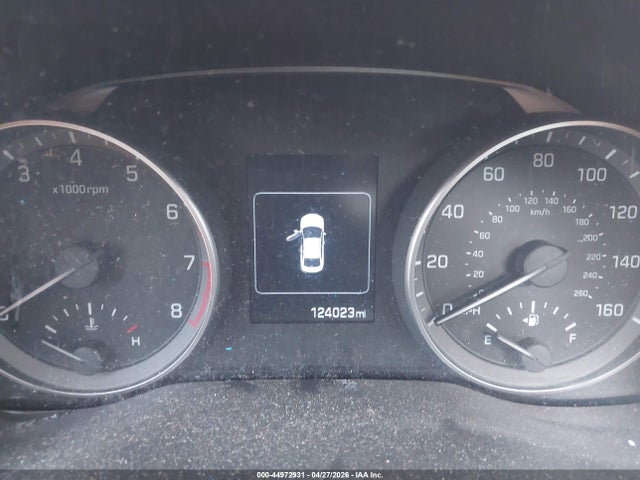 Hyundai ELANTRA Value Edition
