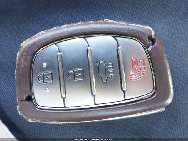 Hyundai ELANTRA Value Edition