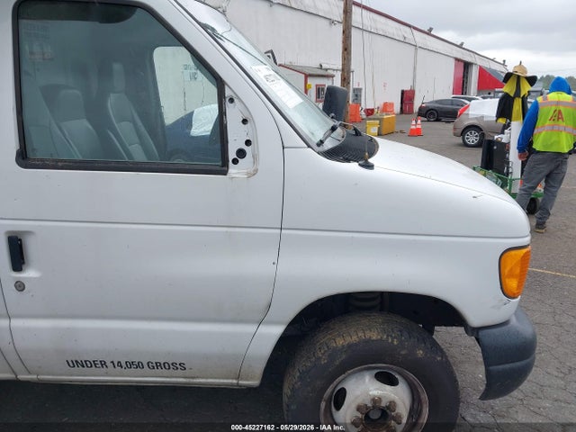 Ford E-450