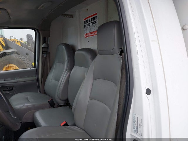 Ford E-450