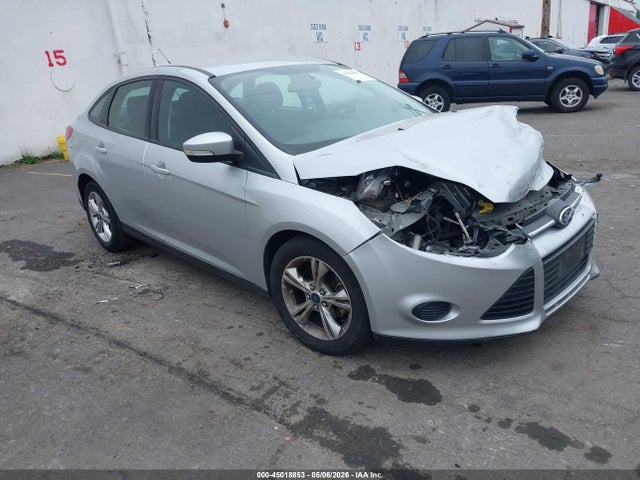 Salvage Ford Focus Image