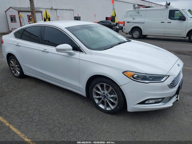 Salvage Ford Fusion Image