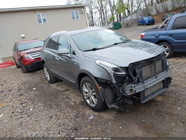 Salvage Cadillac XT5 Image