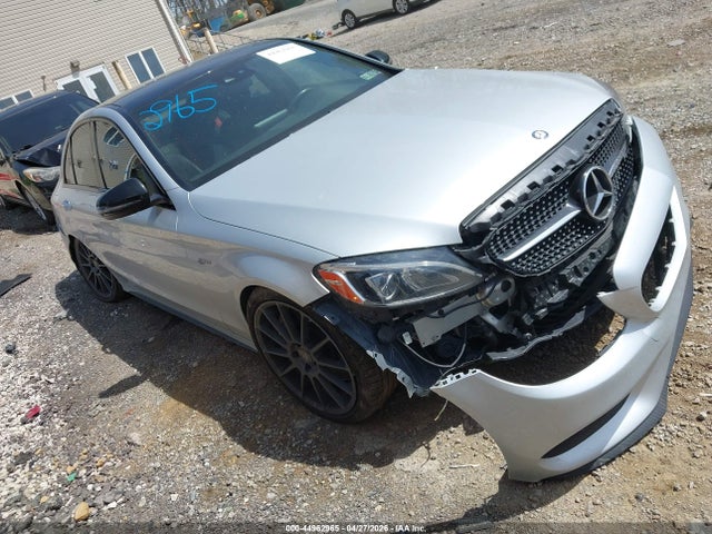 Salvage Mercedes-Benz C-Class Image