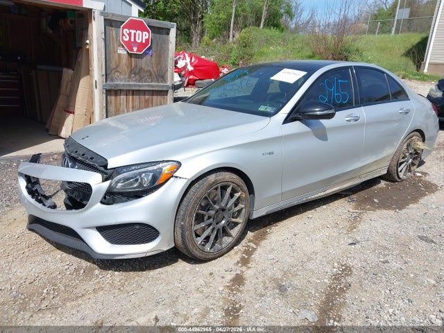 Mercedes-Benz C-Class 4matic