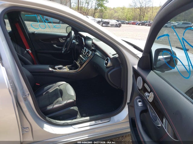 Mercedes-Benz C-Class 4matic