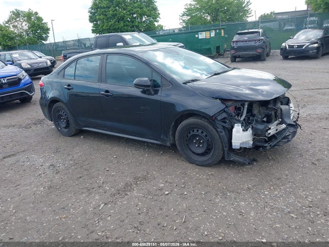 Salvage Toyota Corolla Image