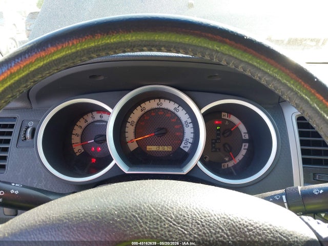 Toyota Tacoma Base V6