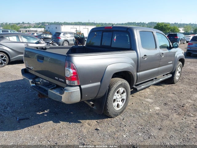 Toyota Tacoma Base V6