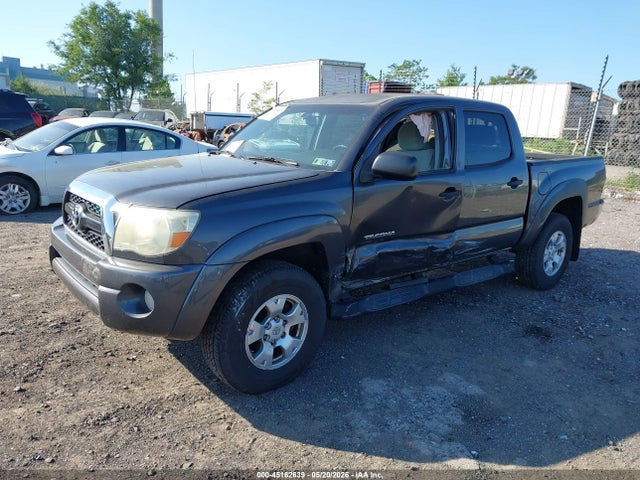 Toyota Tacoma Base V6