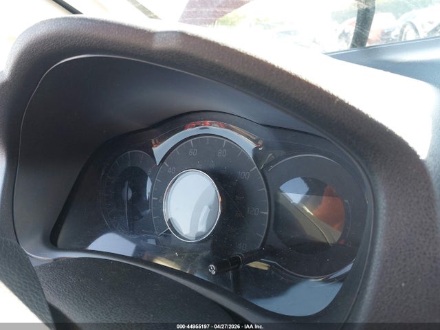 Nissan Versa Sv