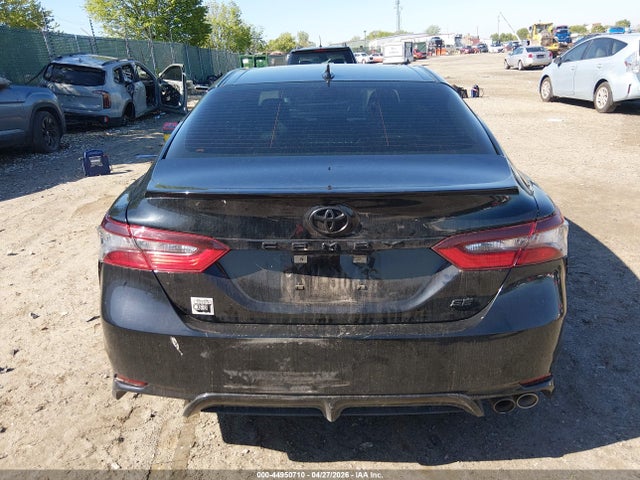 Toyota Camry Se