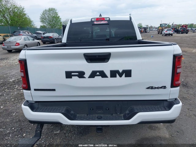 Ram 1500 Big Horn  4x4 5'7 Box
