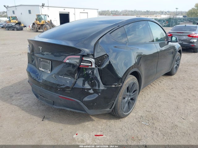 Tesla Model Y Long Range Dual Motor All-wheel Drive