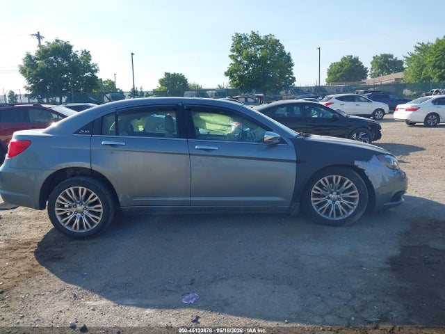 Chrysler 200 Limited
