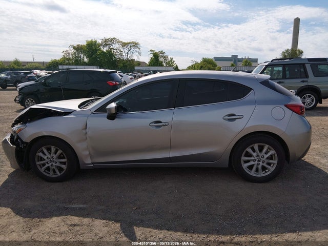 Mazda Mazda3 I Touring