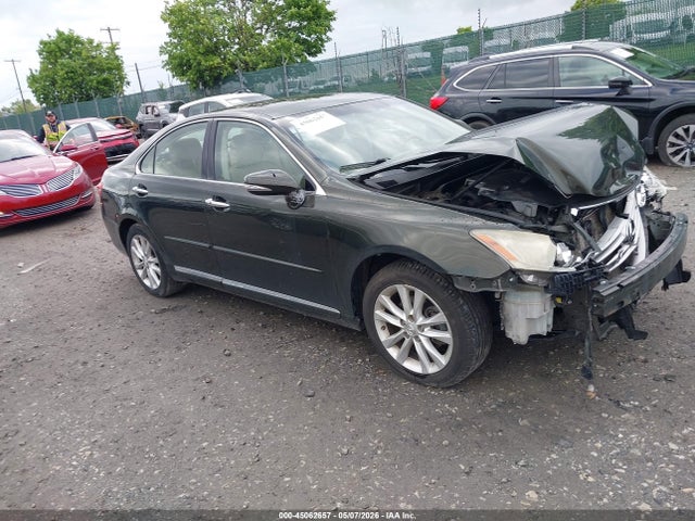 Salvage Lexus Es Image
