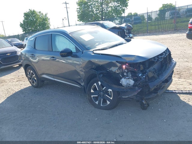 Salvage Nissan Kicks Image