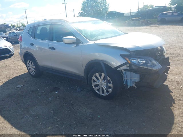Salvage Nissan Rogue Image