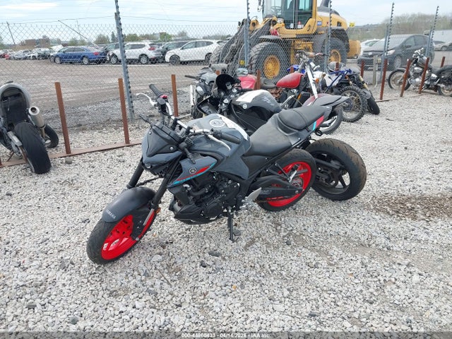 Yamaha Mt-03