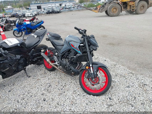 Salvage Yamaha Mt-03 Image