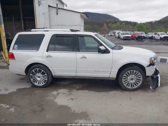 Lincoln Navigator Reserve