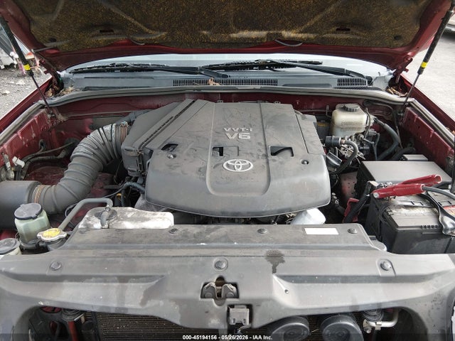 Toyota 4Runner Limited V6