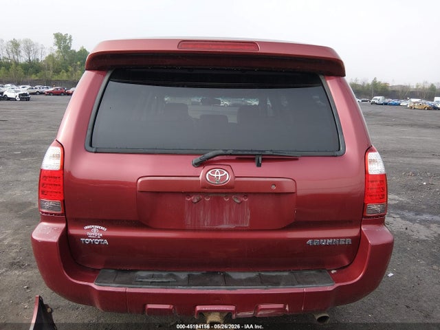 Toyota 4Runner Limited V6