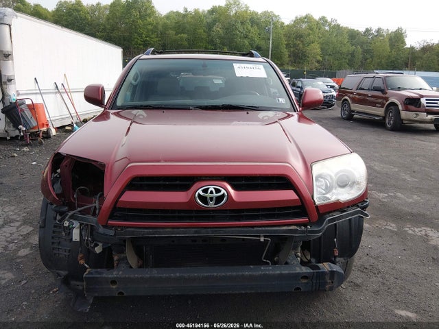 Toyota 4Runner Limited V6