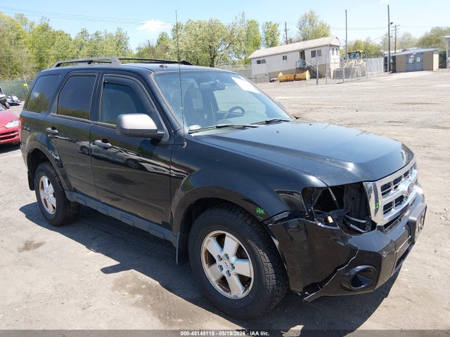 Salvage Ford Escape Image