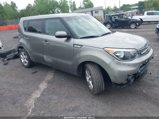 Salvage Kia Soul Image