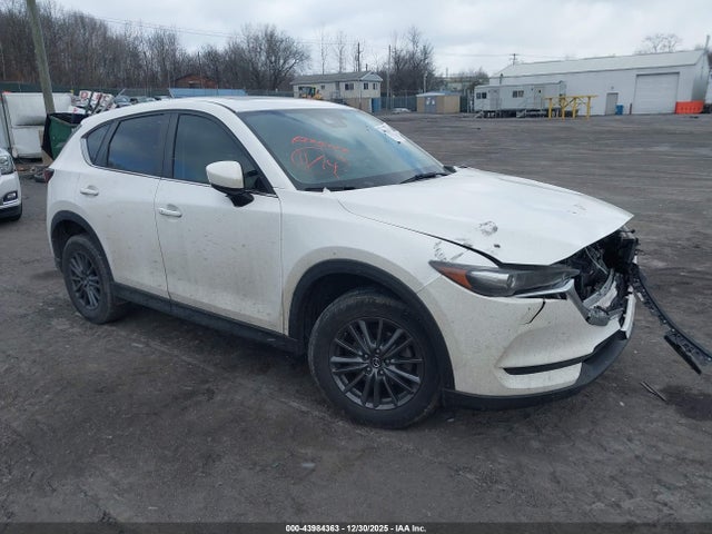 Salvage Mazda Cx Image