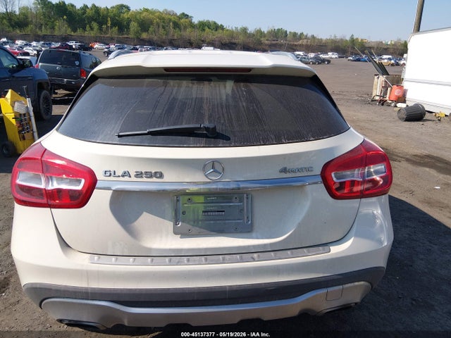 Mercedes-Benz GLA 4matic