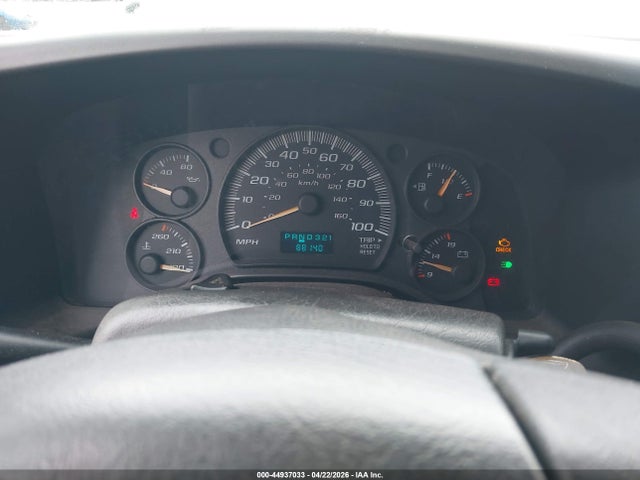 GMC Savana Standard