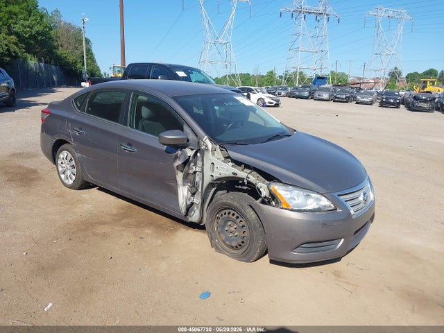 Salvage Nissan Sentra Image