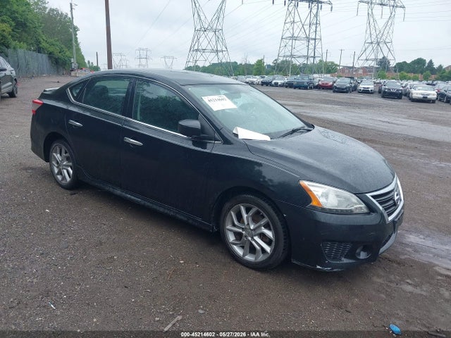 Salvage Nissan Sentra Image