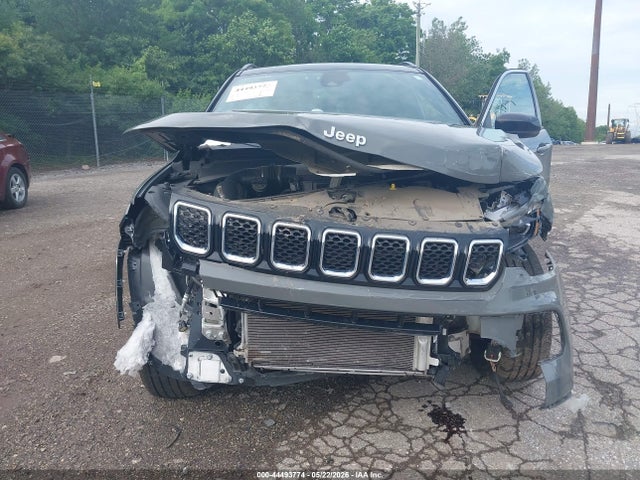 Jeep Compass Limited 4x4