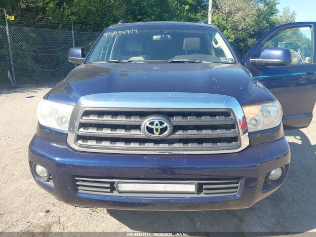 Toyota Sequoia Sr5 5.7l V8
