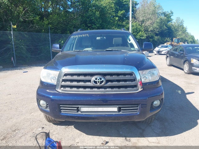 Toyota Sequoia Sr5 5.7l V8