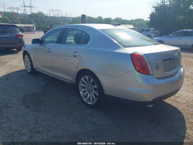 Lincoln MKS
