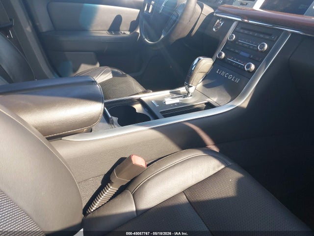 Lincoln MKS