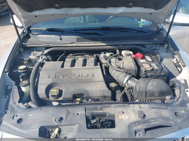 Lincoln MKS
