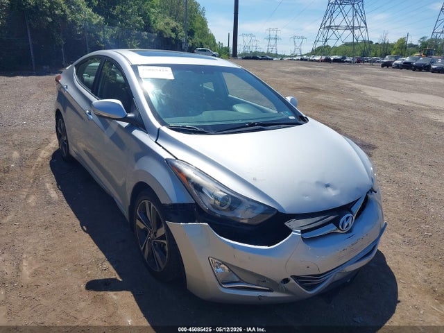 Salvage Hyundai ELANTRA Image